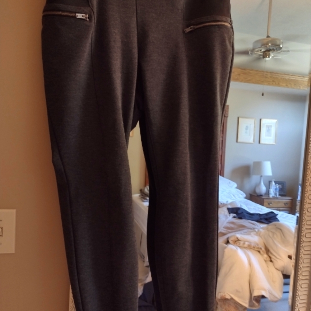 Jessica Simpson 1X stretch pants